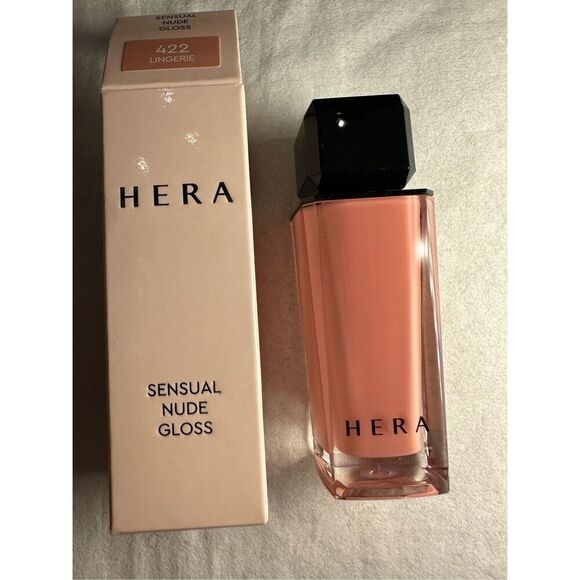 HUDA BEAUTY Blush Filter Soft Glow Liquid Blush Latte - light to medium - Picture 1 of 6